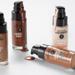 Revlon Colorstay puder za novogodišnju noć: dugotrajni puder za besprijekoran ten